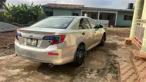 Toyota Camry 2014 Silver