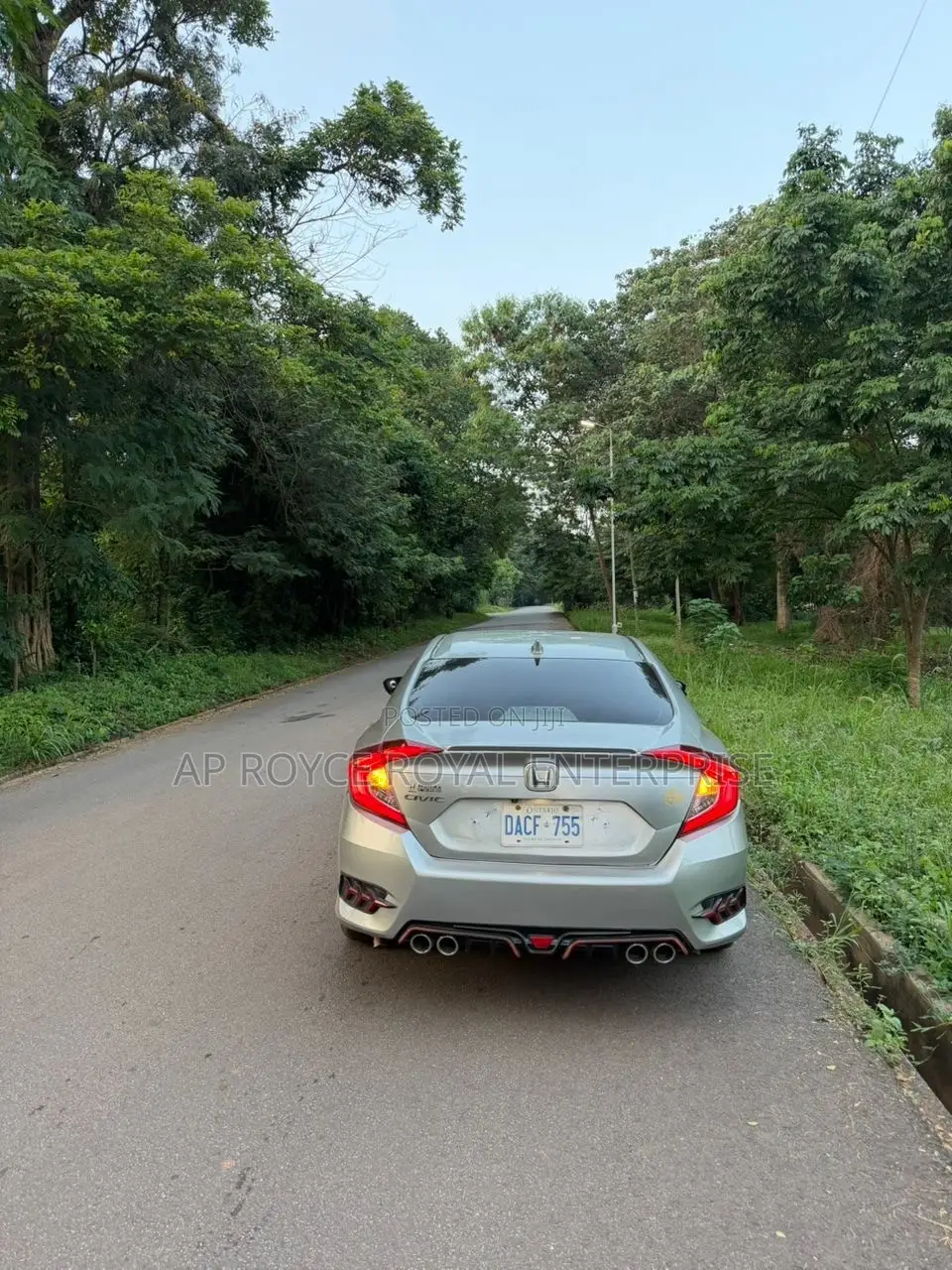 Honda Civic EX-L 4dr Sedan (1.5L 4cyl) 2017 Gray