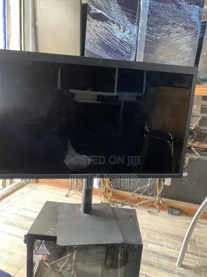 LG 27md5kl-B Ultrafine Monitor 27" 5K (5120 X 2880) IPS Display, macOS