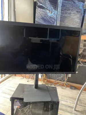 LG 27md5kl-B Ultrafine Monitor 27" 5K (5120 X 2880) IPS Display, macOS