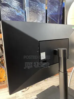 LG 27md5kl-B Ultrafine Monitor 27" 5K (5120 X 2880) IPS Display, macOS