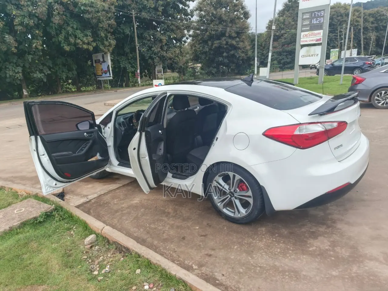 Kia Forte 2015 White