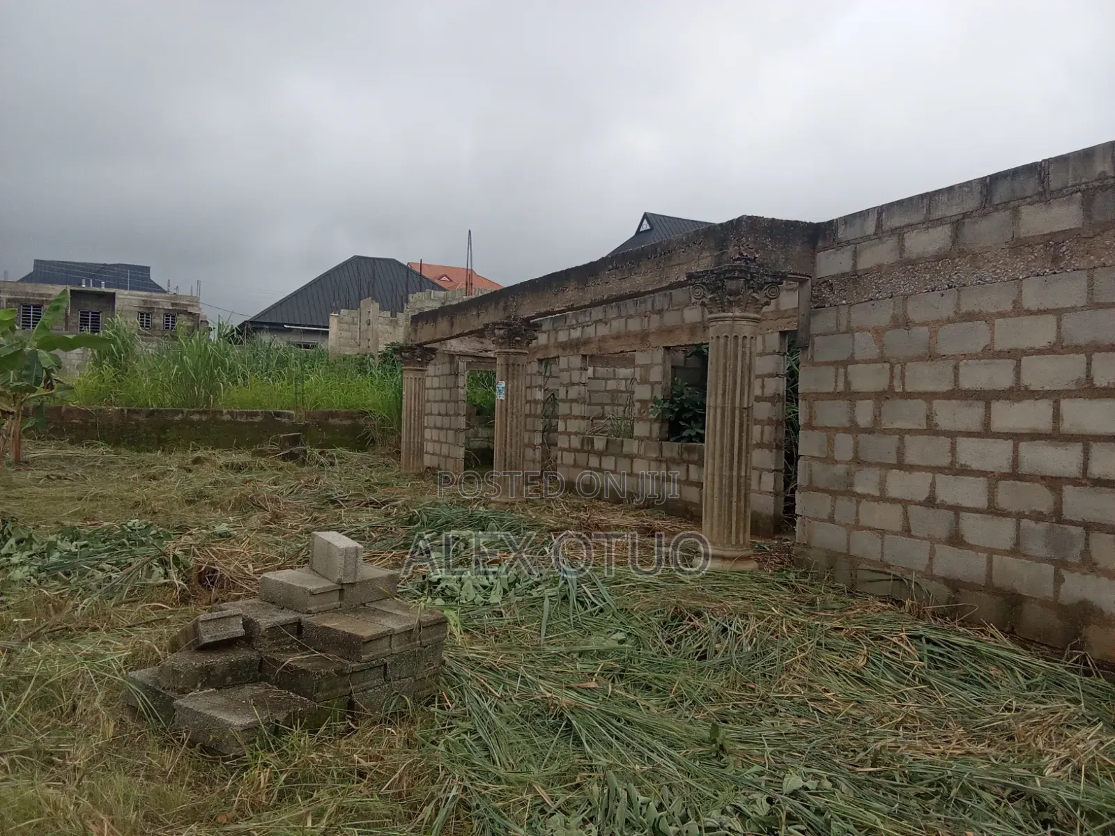 5bdrm House in Alex Otuo Properties, Atwima Nwabiagya for sale