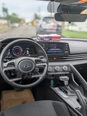 Hyundai Elantra 2021 Black