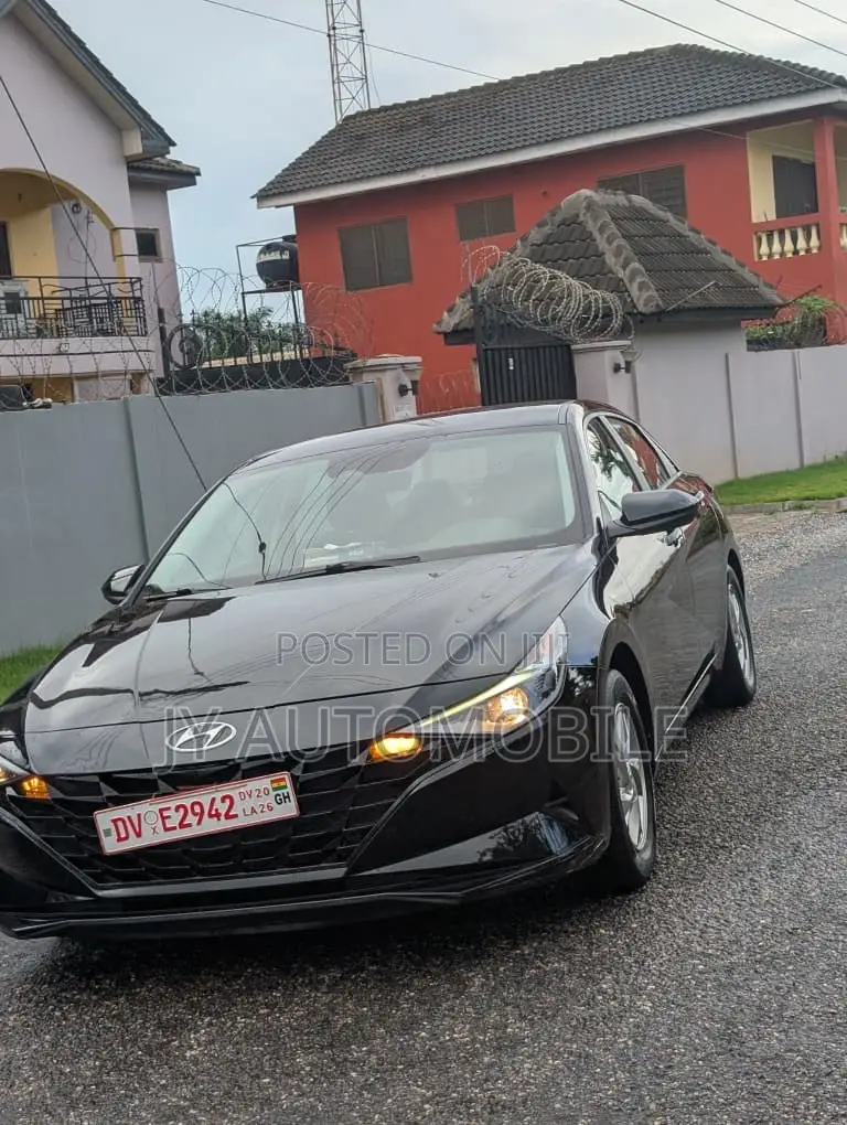 Hyundai Elantra 2021 Black