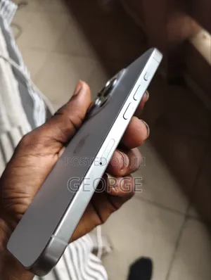 Apple iPhone 15 Pro 256 GB