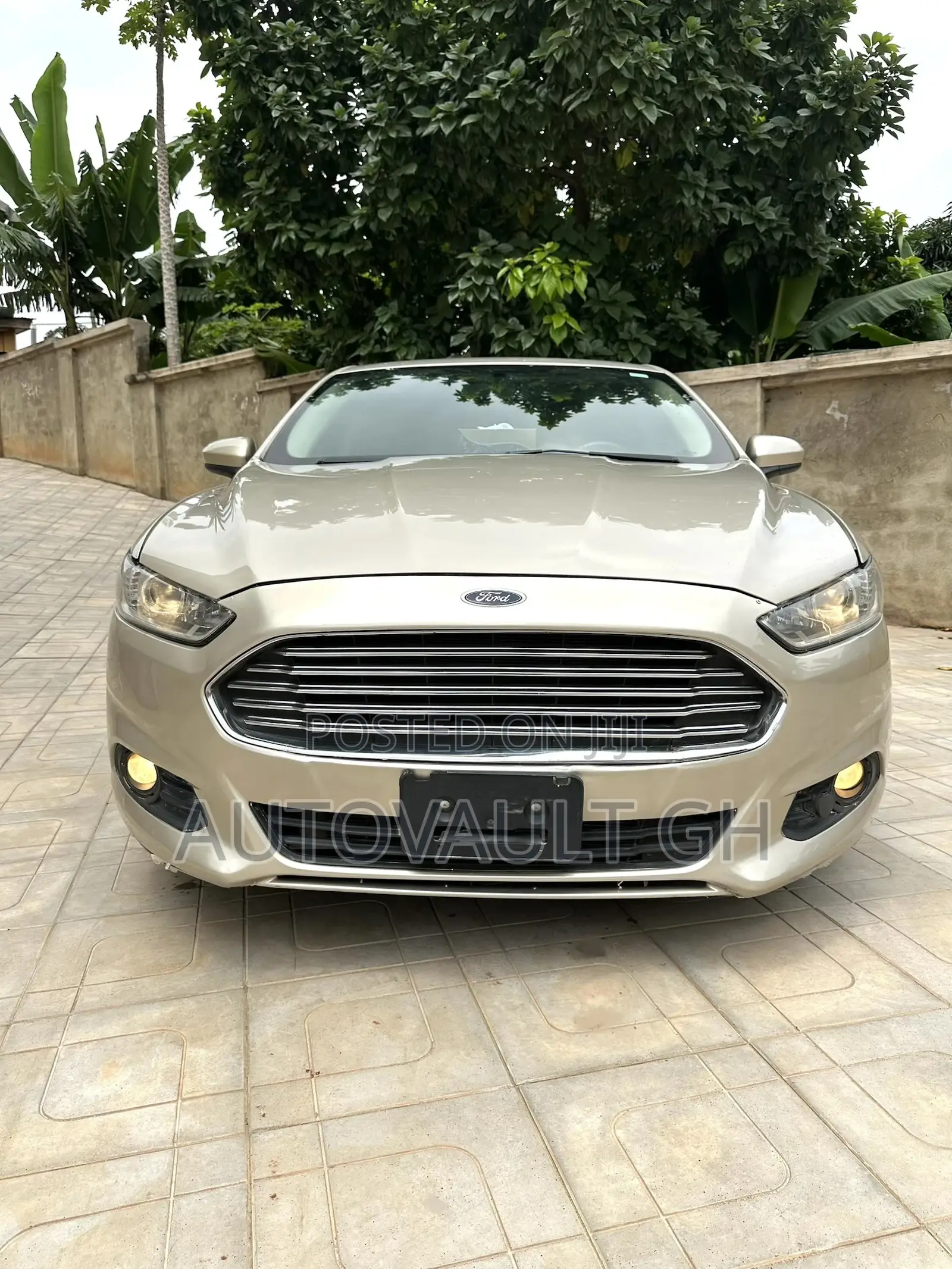 Ford Fusion 2018 Gold