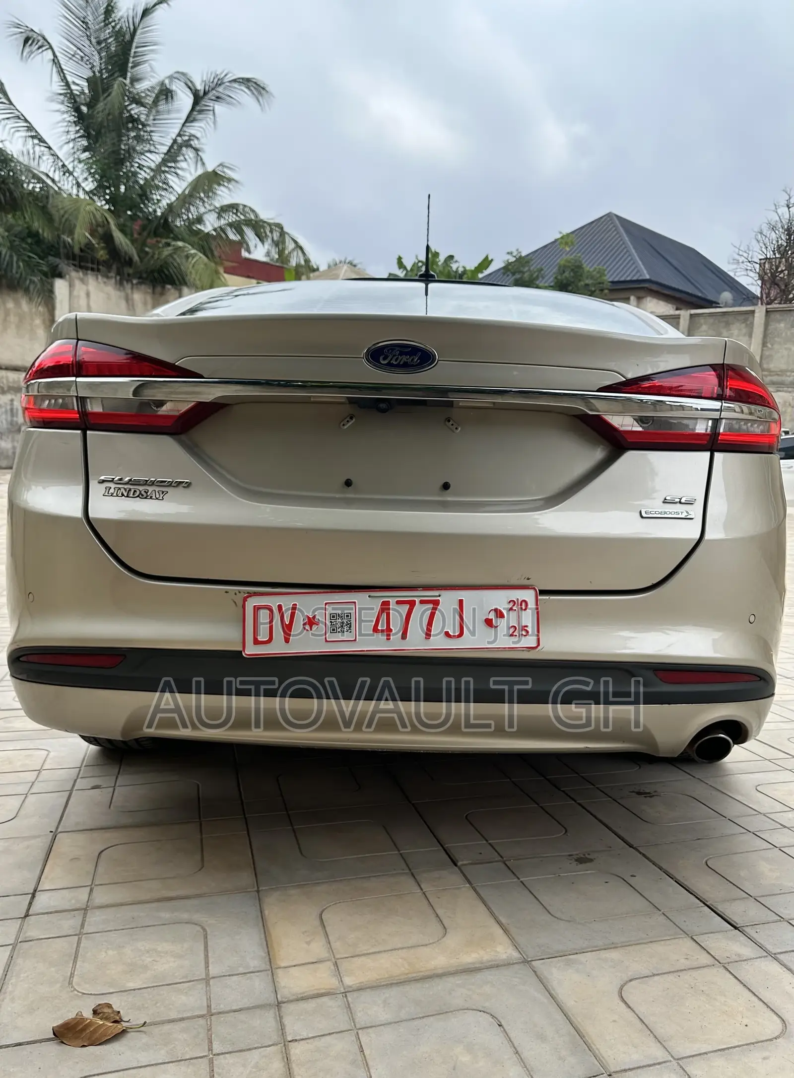 Ford Fusion 2018 Gold