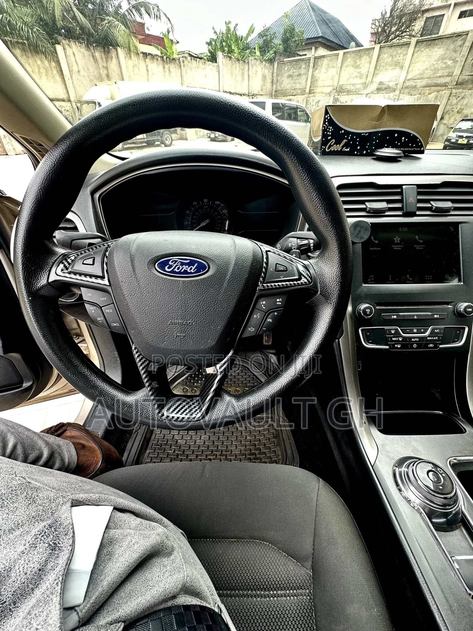 Ford Fusion 2018 Gold