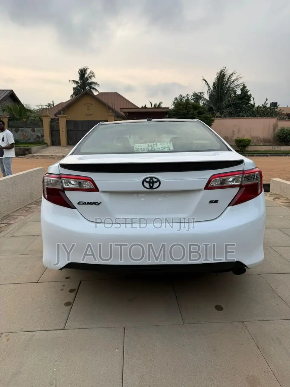 Toyota Camry 2014 White