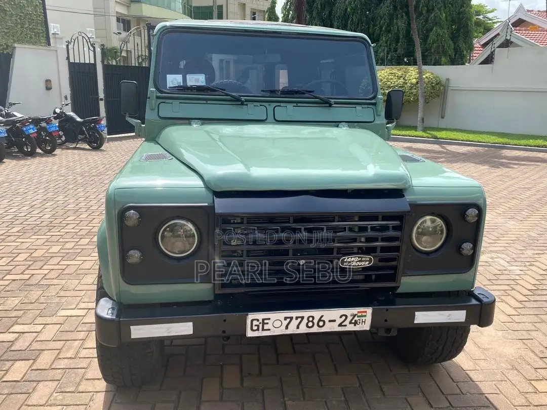 Land Rover Defender Soft Top 4x4 1995 Green