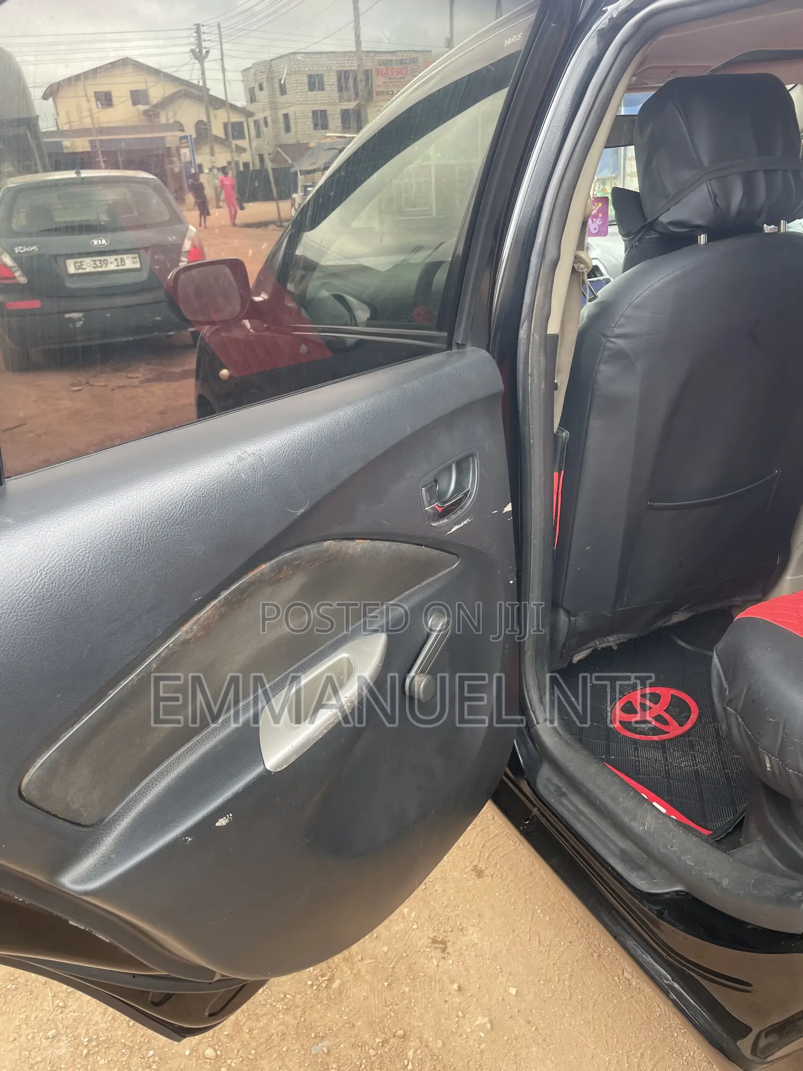Toyota Yaris 2010 Black