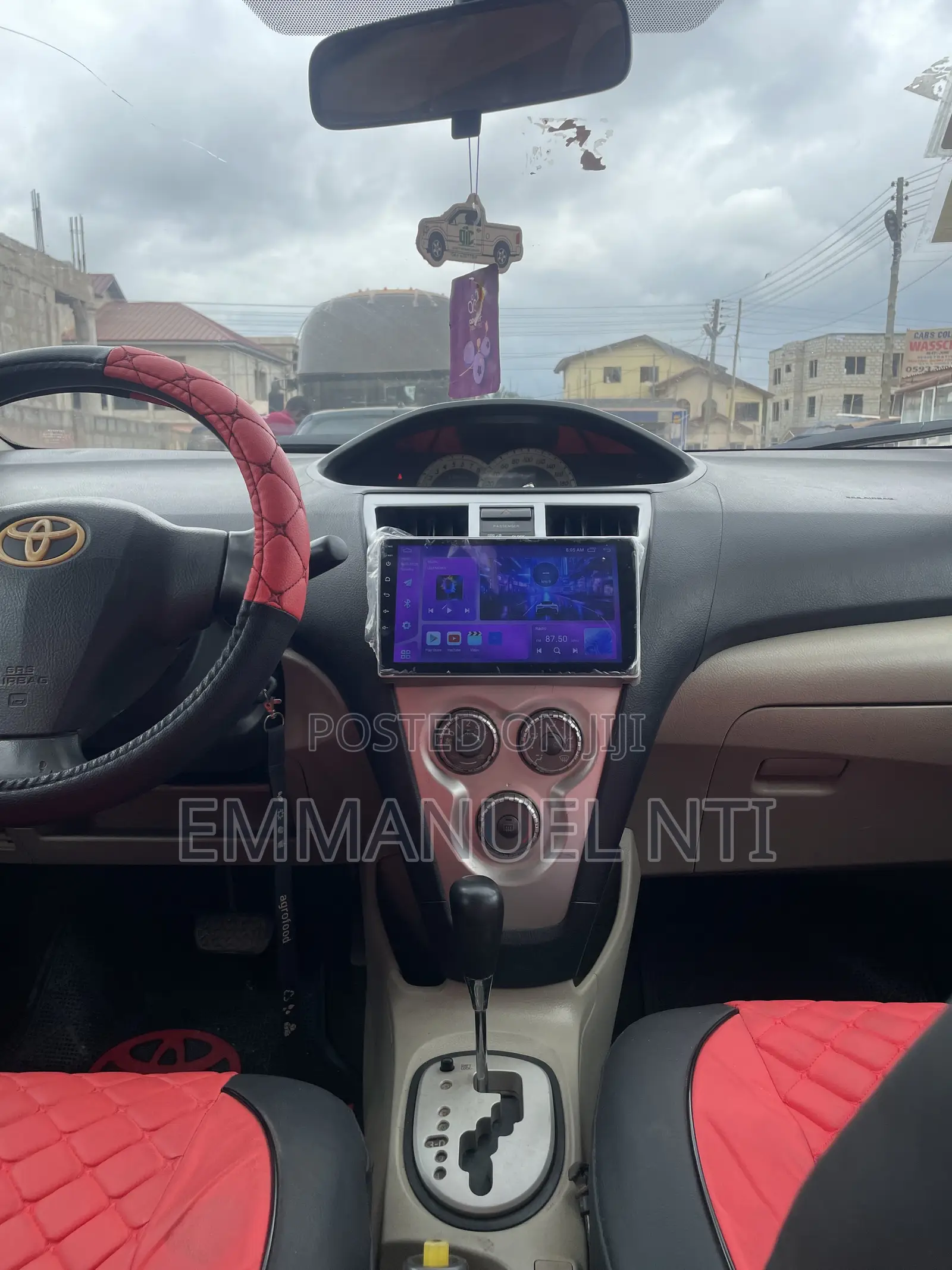 Toyota Yaris 2010 Black