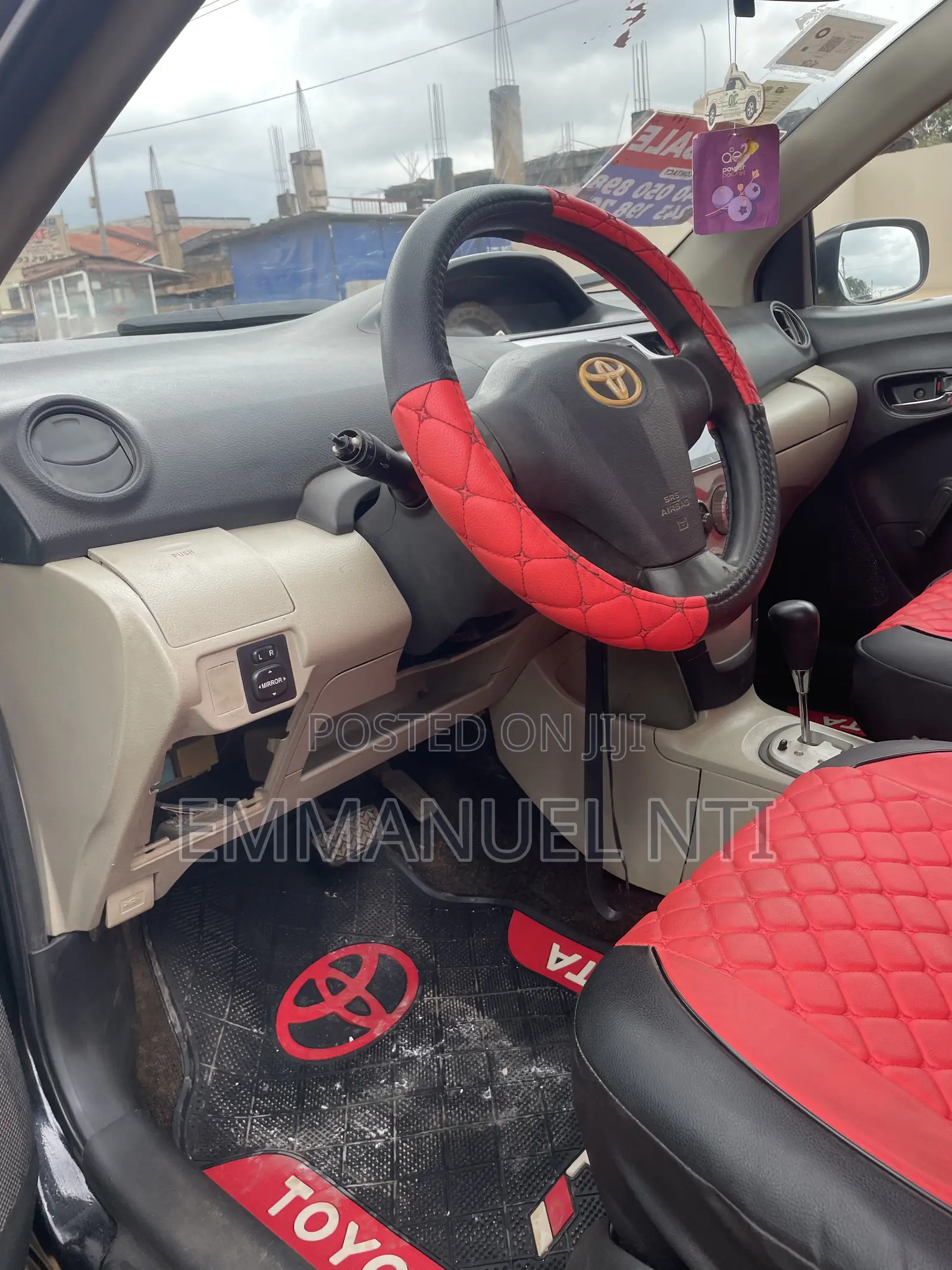 Toyota Yaris 2010 Black