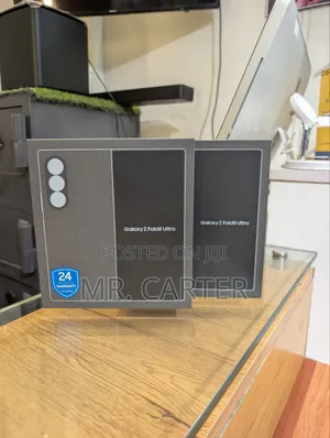 New Samsung Galaxy Z Fold8 Ultra 256 GB Black
