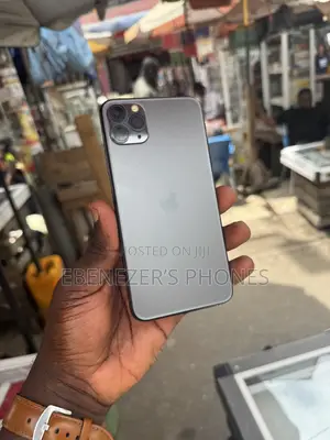 Apple iPhone 11 Pro Max 64 GB Green