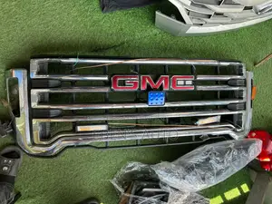 GMC Sierra 2022-2024 Front Grille
