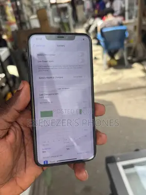 Apple iPhone 11 Pro Max 64 GB Green