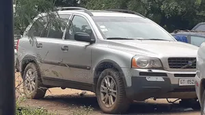 Volvo XC90 2011 Off white