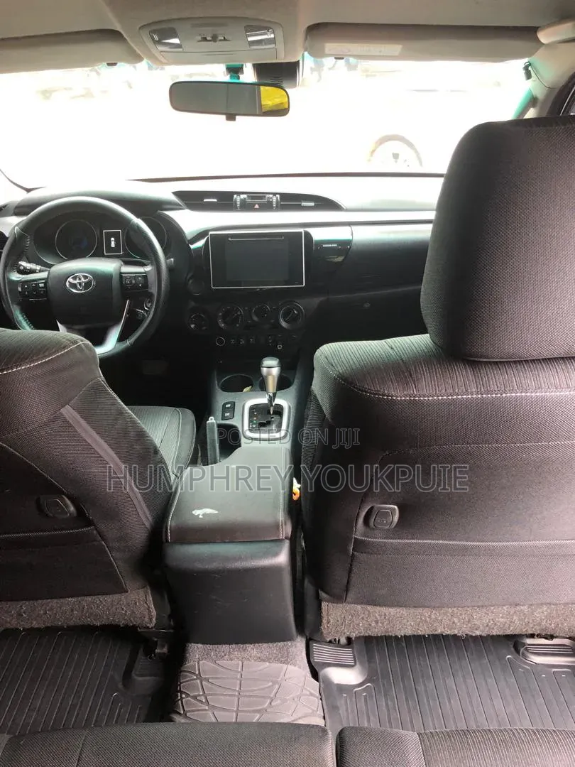 Toyota Hilux 2018