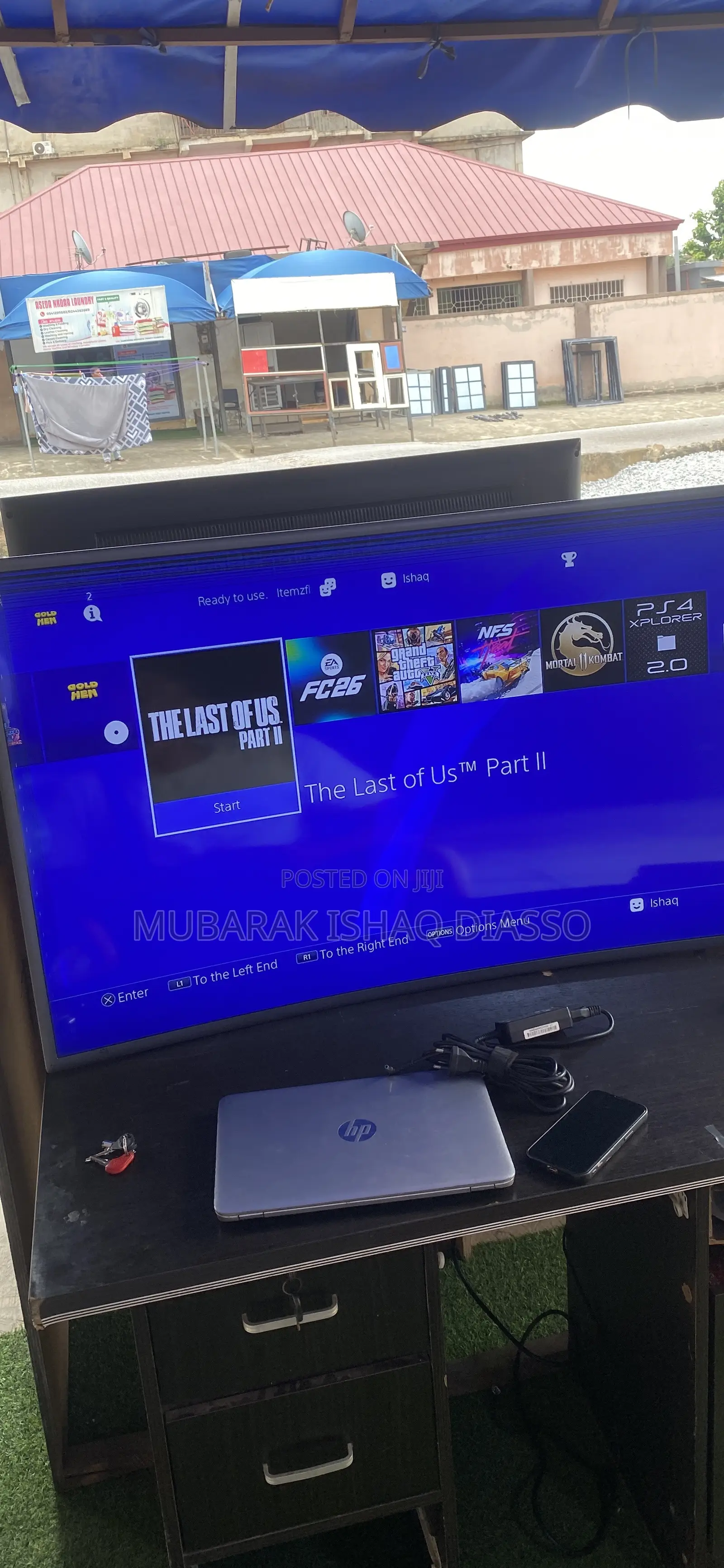 Play Station 4 Slim