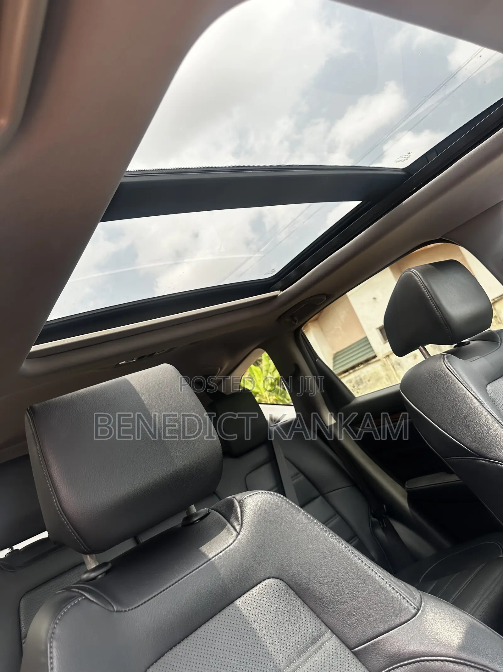 Honda CR-V Touring AWD 2018 Black