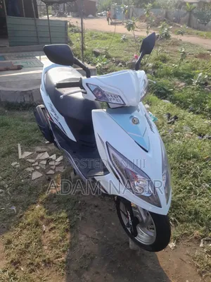 SYM Symnh 2022 White
