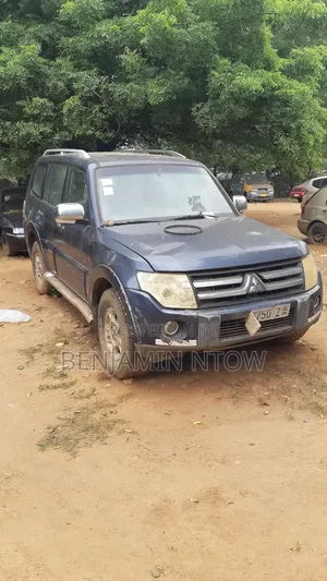 Mitsubishi Pajero 2008 Blue