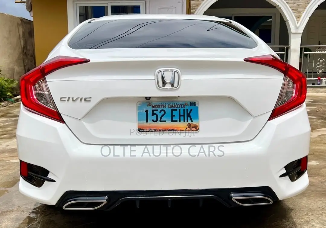 Honda Civic EX-L 2dr Coupe (1.5L 4cyl) 2017 White