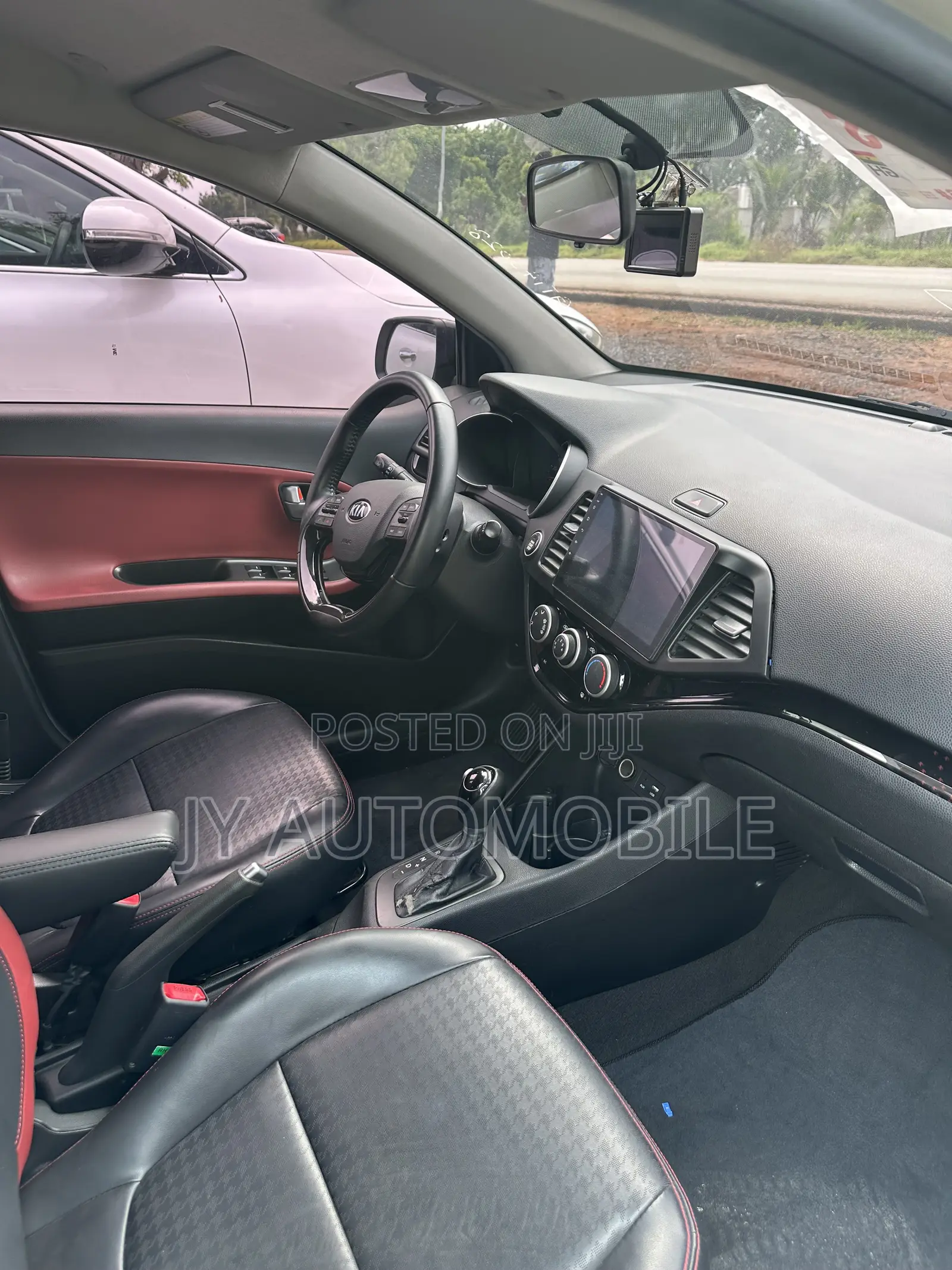 Mazda CX-5 2022 Red