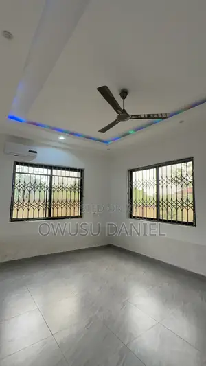 4bdrm House in Apemso Newsite,Tech, Kumasi Metropolitan for sale