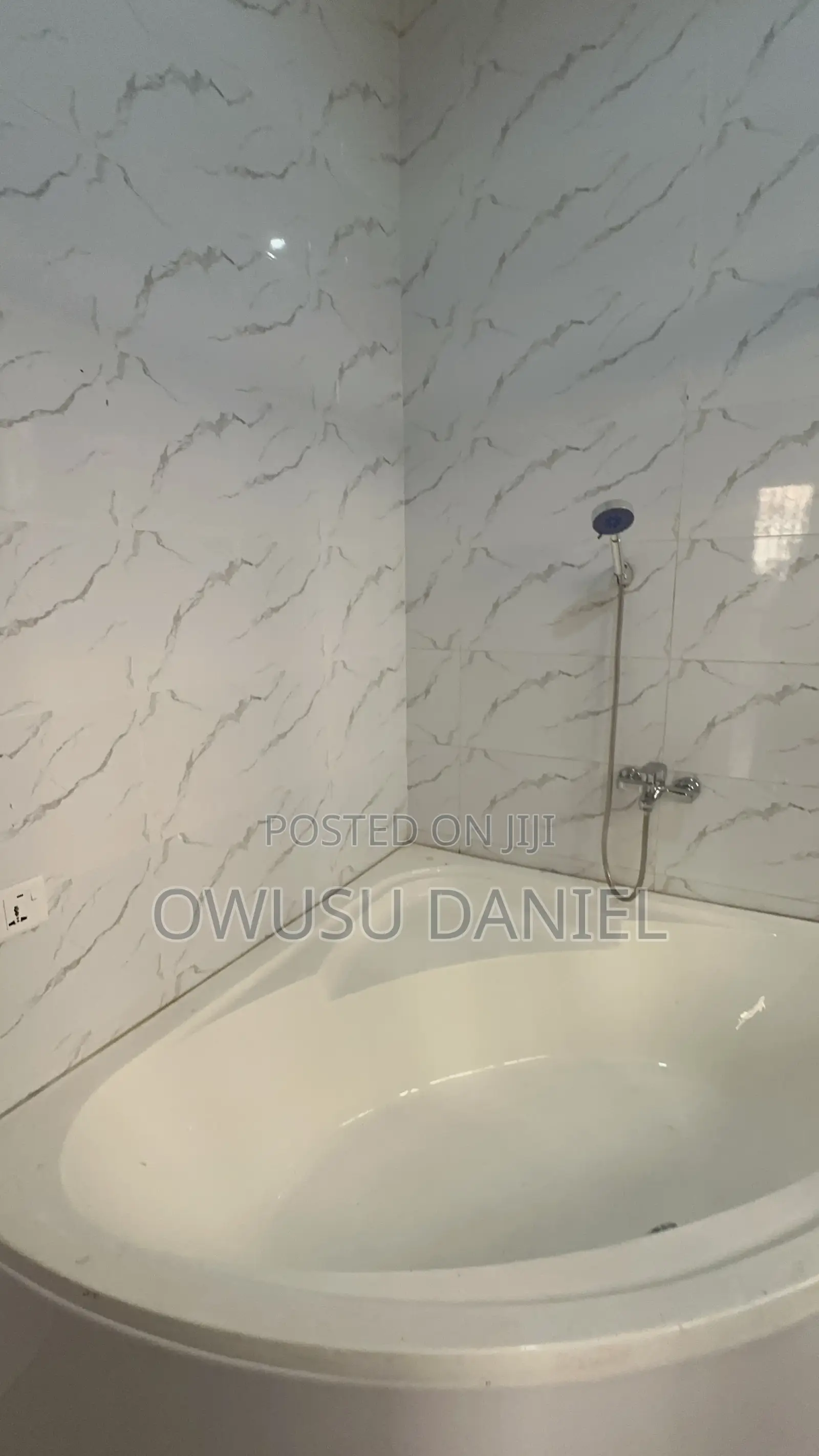 4bdrm House in Apemso Newsite,Tech, Kumasi Metropolitan for sale
