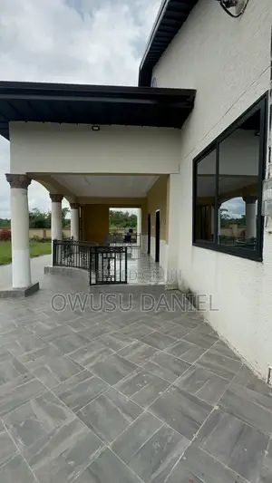 4bdrm House in Apemso Newsite,Tech, Kumasi Metropolitan for sale