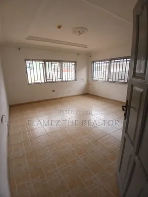 5bdrm House in Acp, Kwabenya for rent