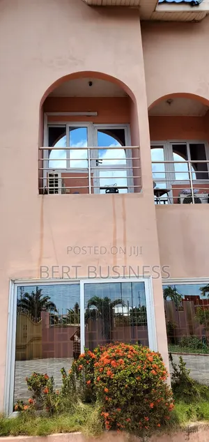 Furnished 1bdrm Apartment in West Hills Mall Area for rent