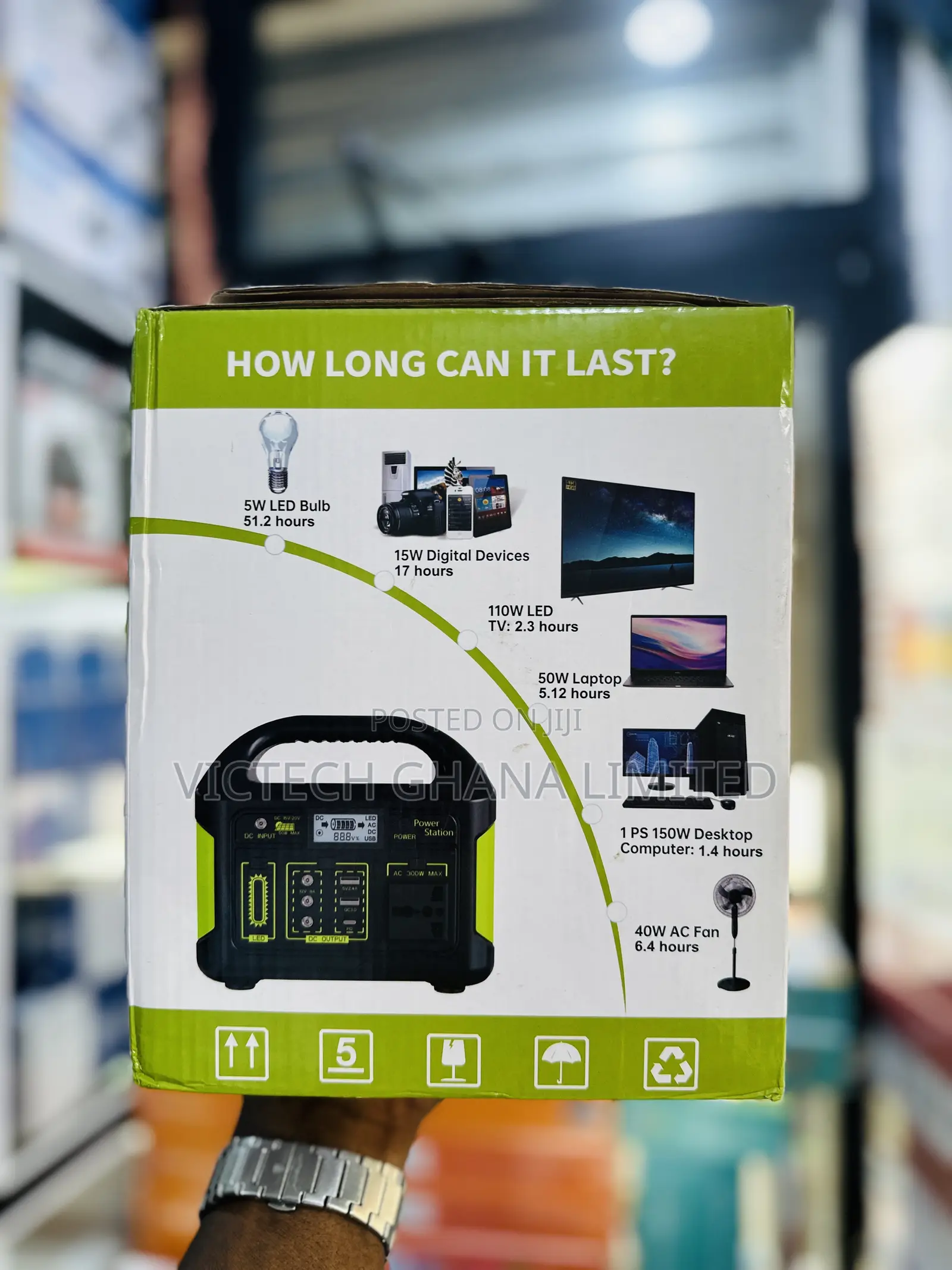 Portable Power Station ( Comes With Solar Panel)