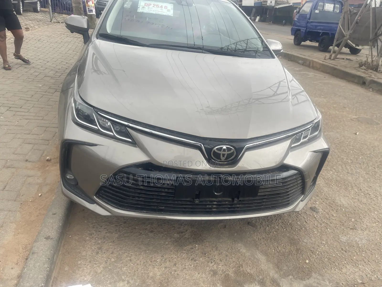 Toyota Corolla 2021 Brown