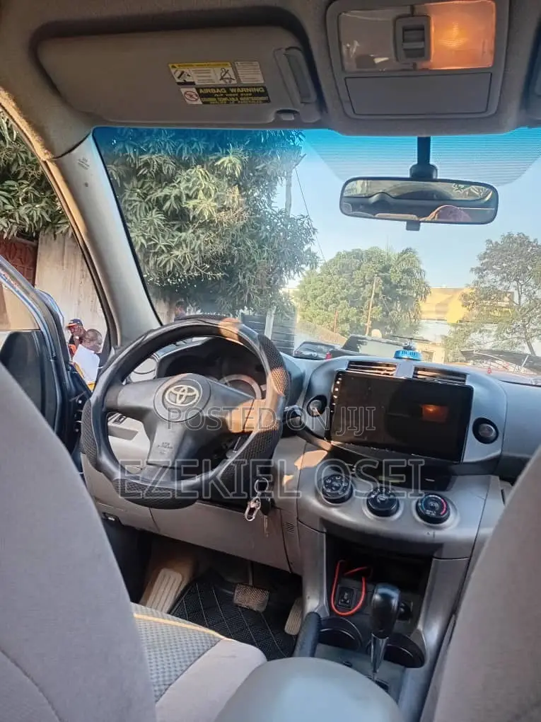 Toyota RAV4 2.5 2010 Blue