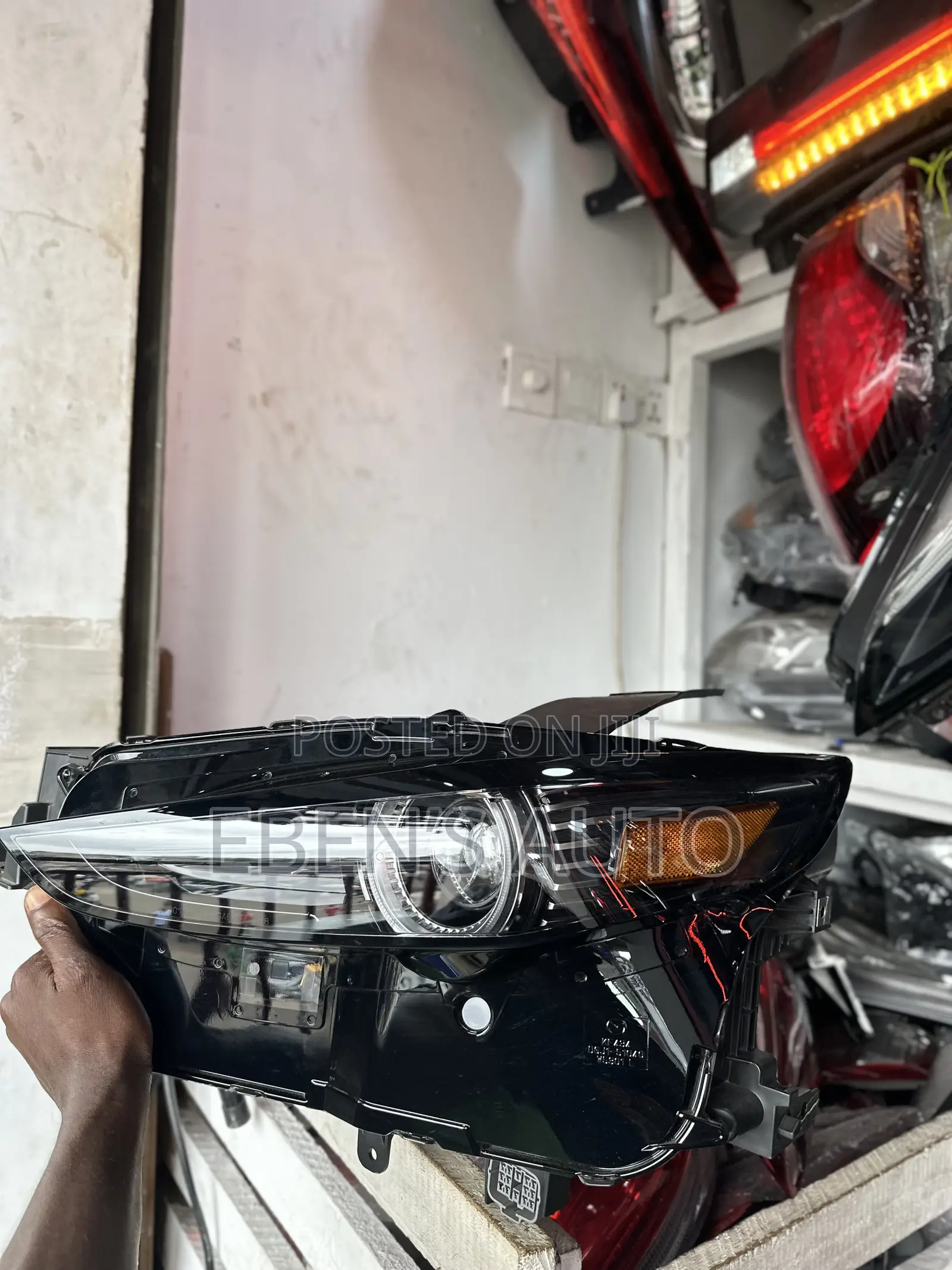 Madza CX30 2024 Headlight