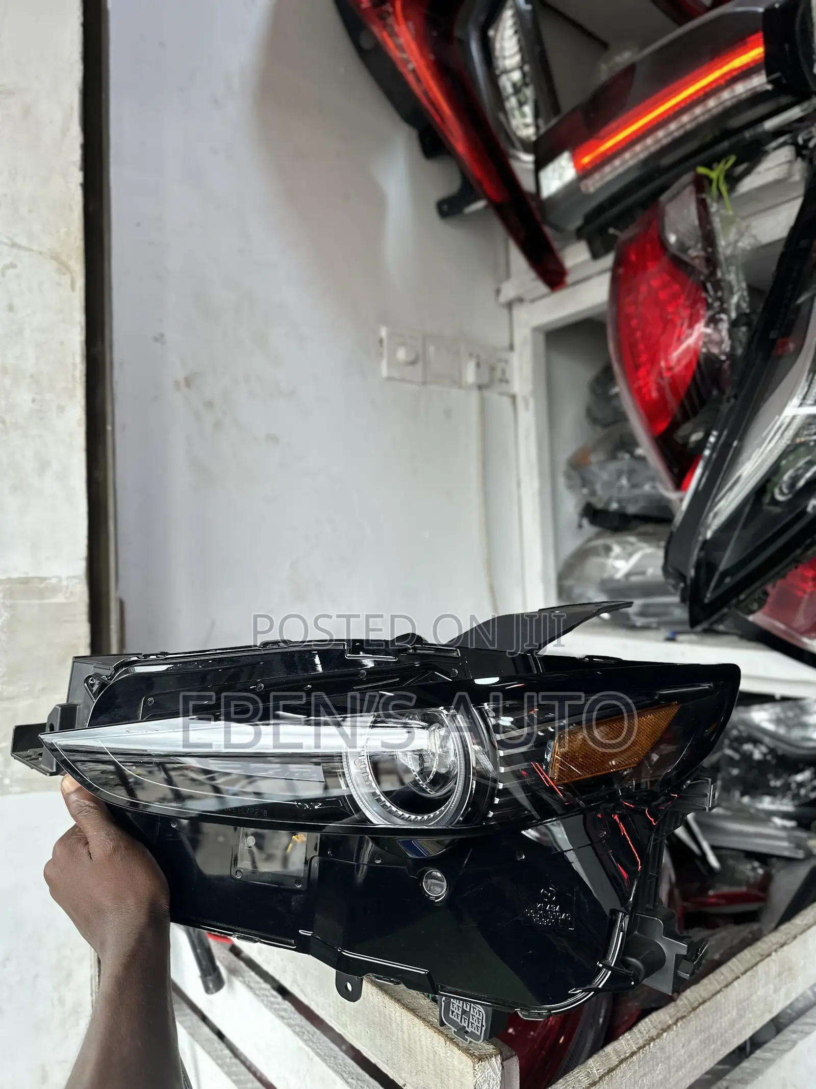 Madza CX30 2024 Headlight
