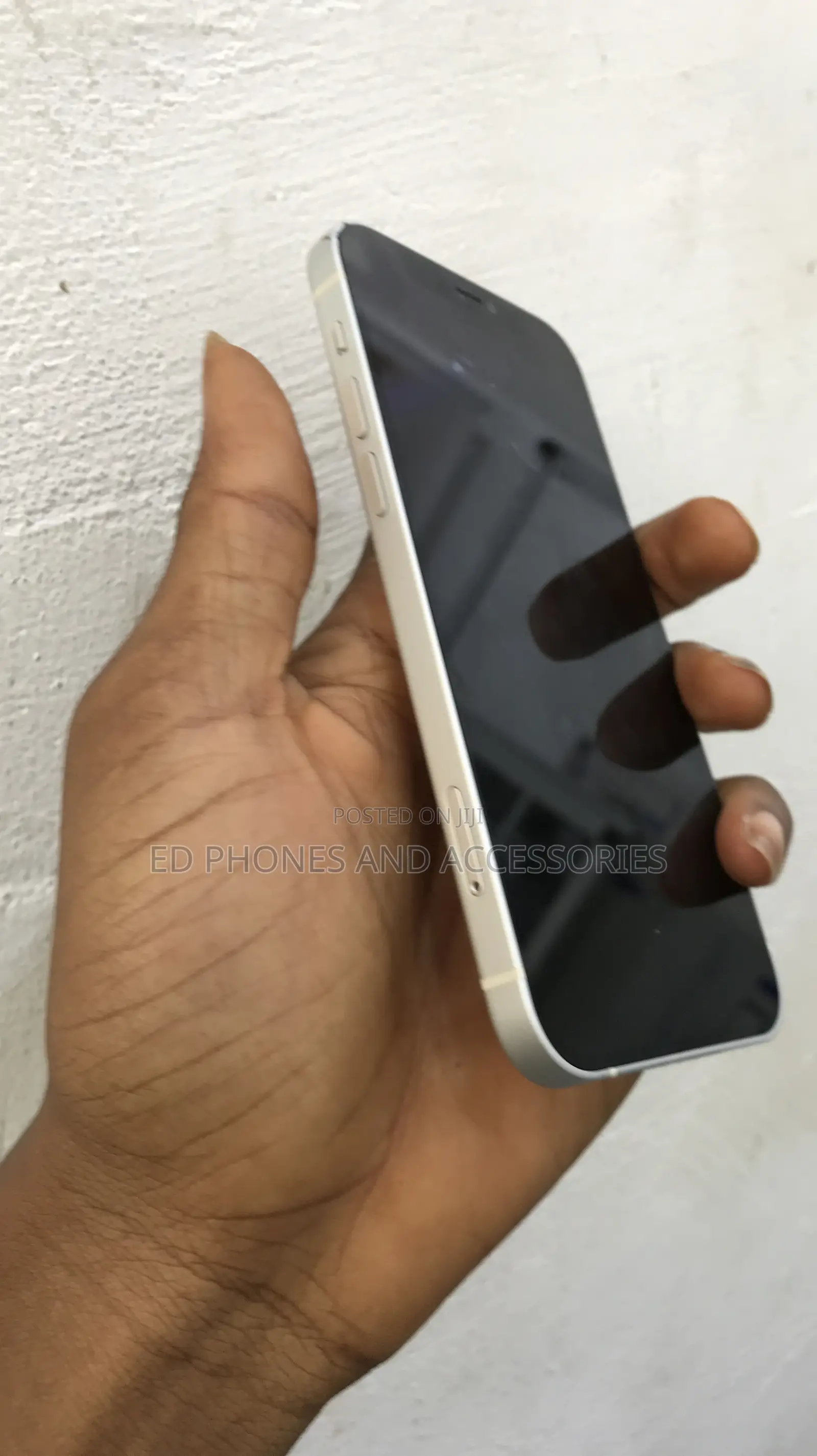 Apple iPhone 12 64 GB White