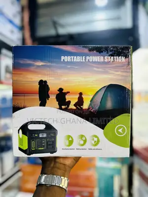 Portable Power Station ( Comes With Solar Panel)