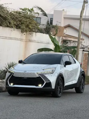 New Toyota C-HR 2025 White