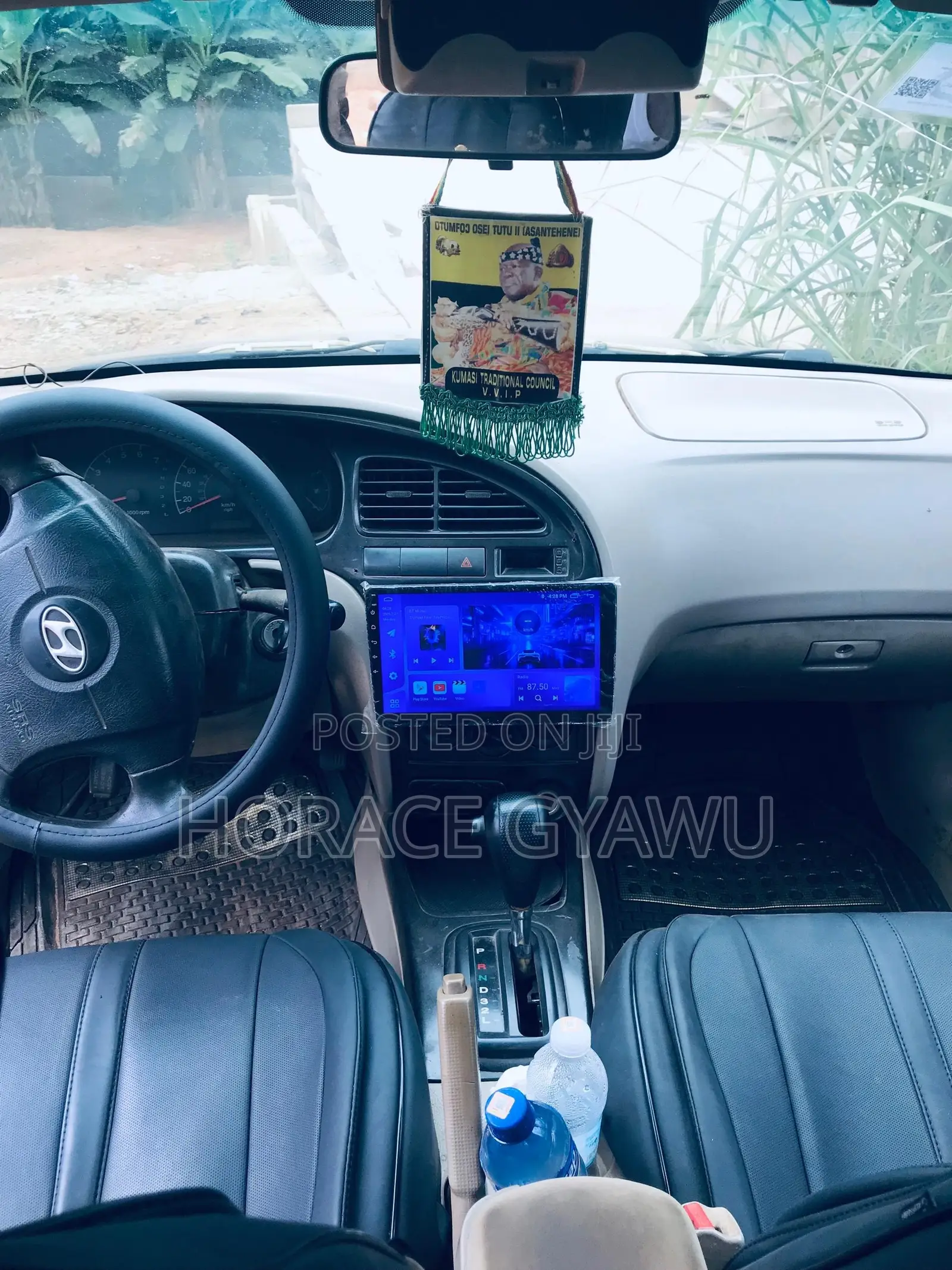Hyundai Elantra 2001 Black