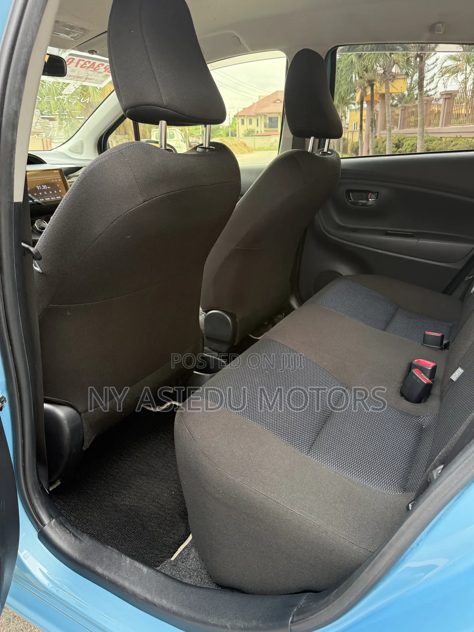 Toyota Vitz 1.3 FWD 3dr 2016 Blue