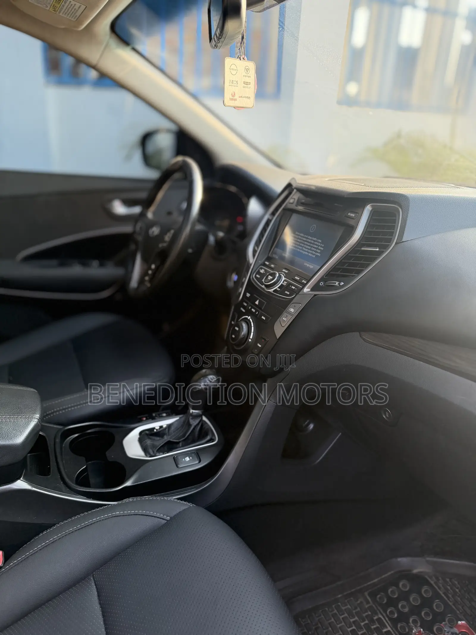 Hyundai Santa Fe SE AWD 2018 Black
