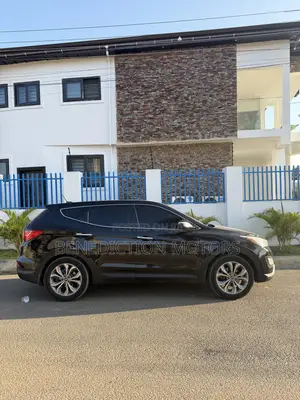 Hyundai Santa Fe SE AWD 2018 Black
