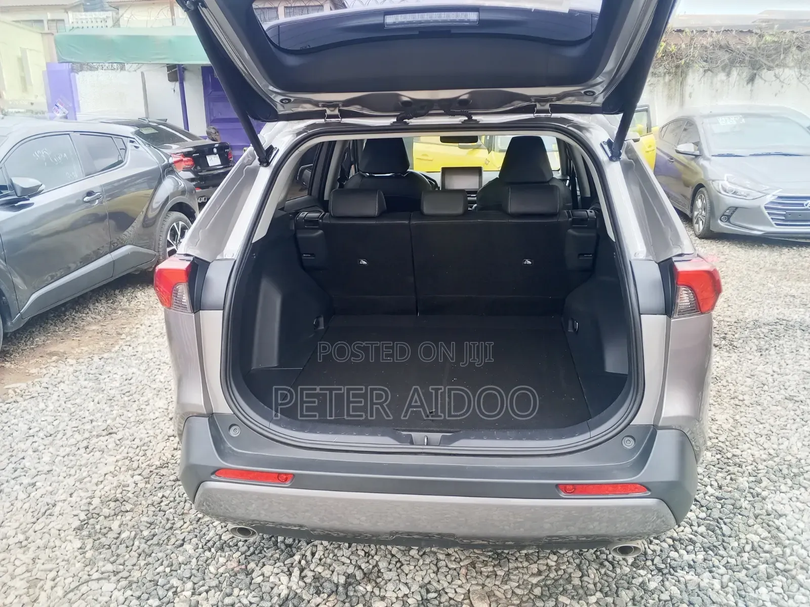 Toyota RAV4 2023 Brown