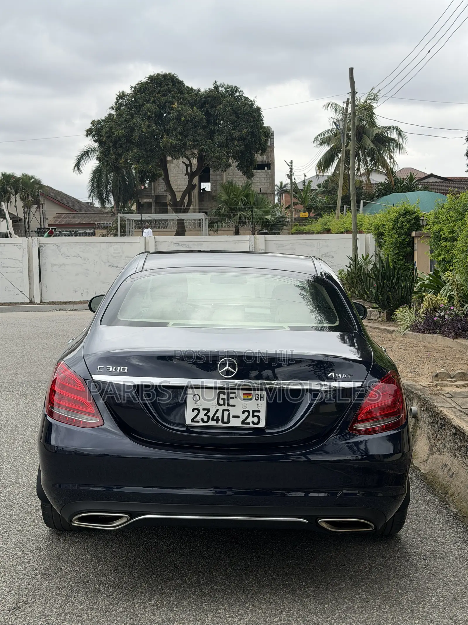 Mercedes-Benz C300 Luxury 4Matic Sedan AWD (2.0L 4cyl 7A) 2016 Black