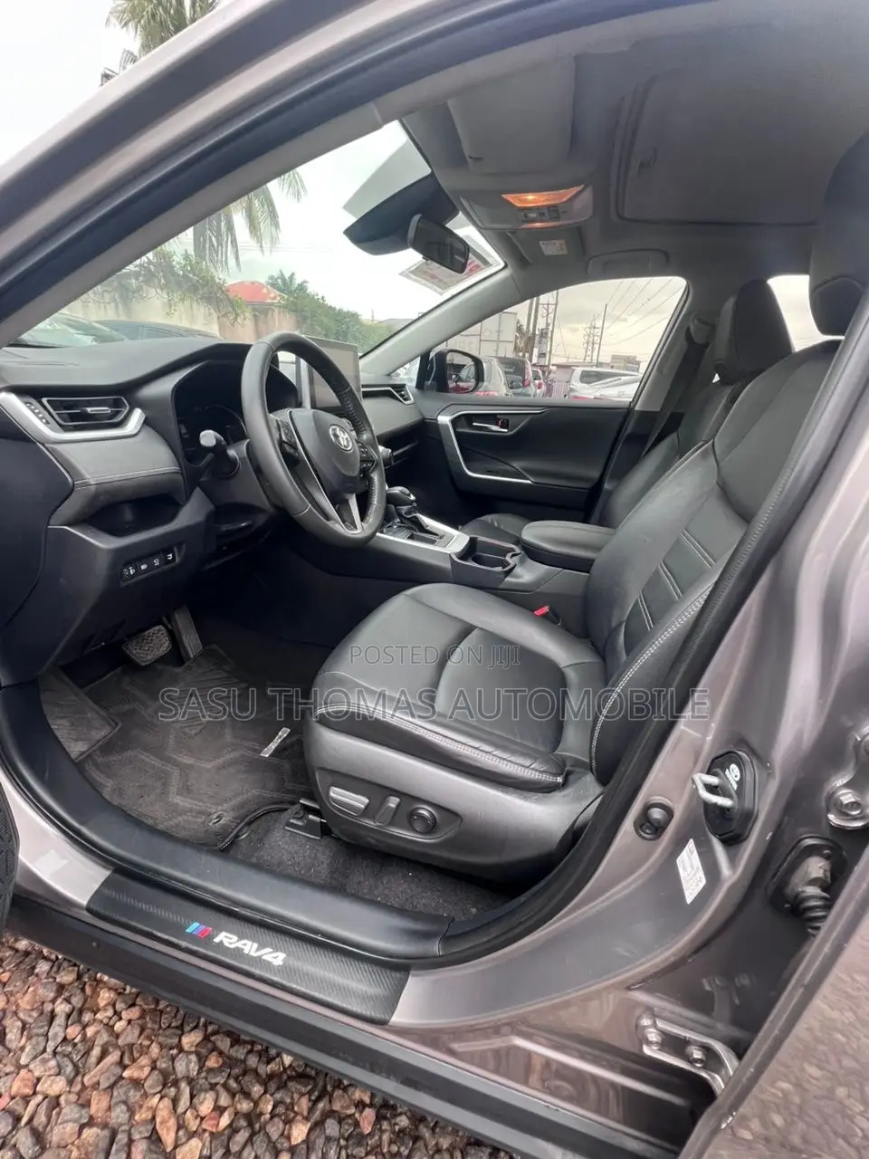 Toyota RAV4 2023 Brown